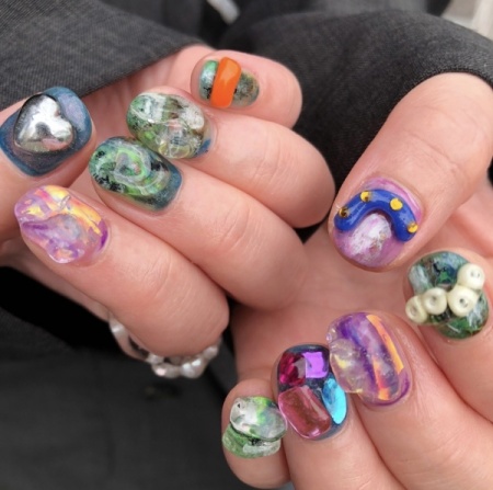 5C4288B9-65FB-407C-98B7-15FB94C70D40