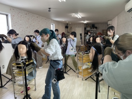 7F05610A-4119-4564-9D40-C1DBDD98585D