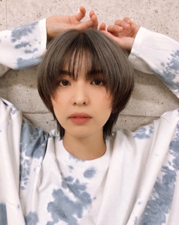 AC73D957-EF93-4324-8B98-AD46C43AC366