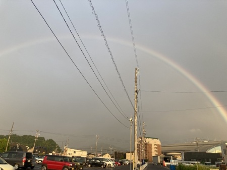 C49987B6-79F4-4A8D-9DAB-96471131344D