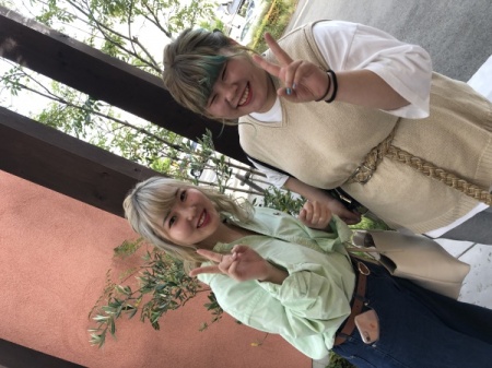 C4FA7CF5-F71F-4347-BAB7-52F672C3F408