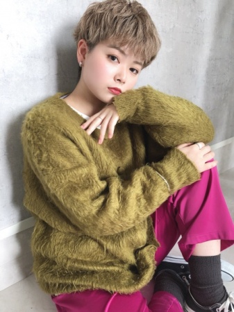 D6754770-A74F-47E8-B230-C4C3844282B2