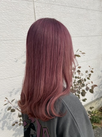 D9F9B943-4D94-4E9C-8528-83A1E6020383